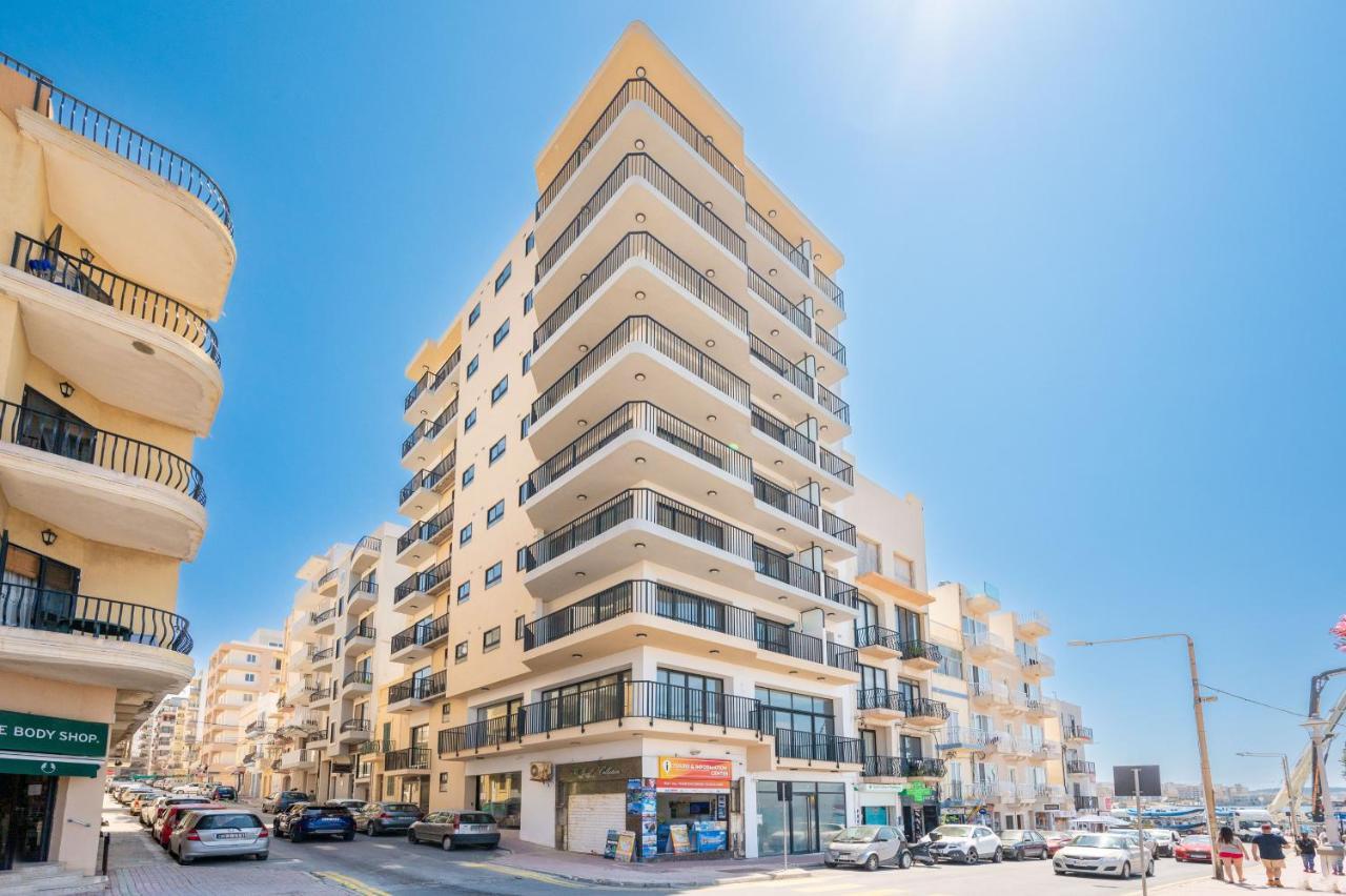 Islet Promenade Seafront Family Apartment With 2 Balconies By Getawaysmalta St. Paul's Bay Exteriör bild